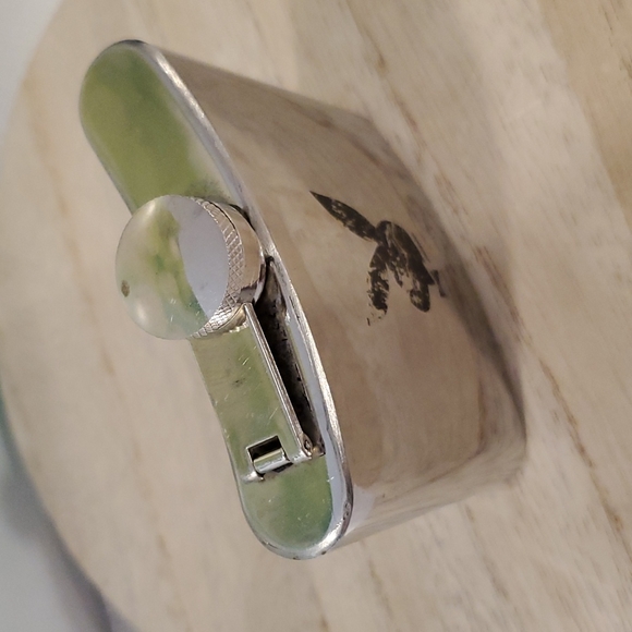 Playboy Stainless steel 5 oz flask bunny head bow tie logo pre-owned - Picture 3 of 6